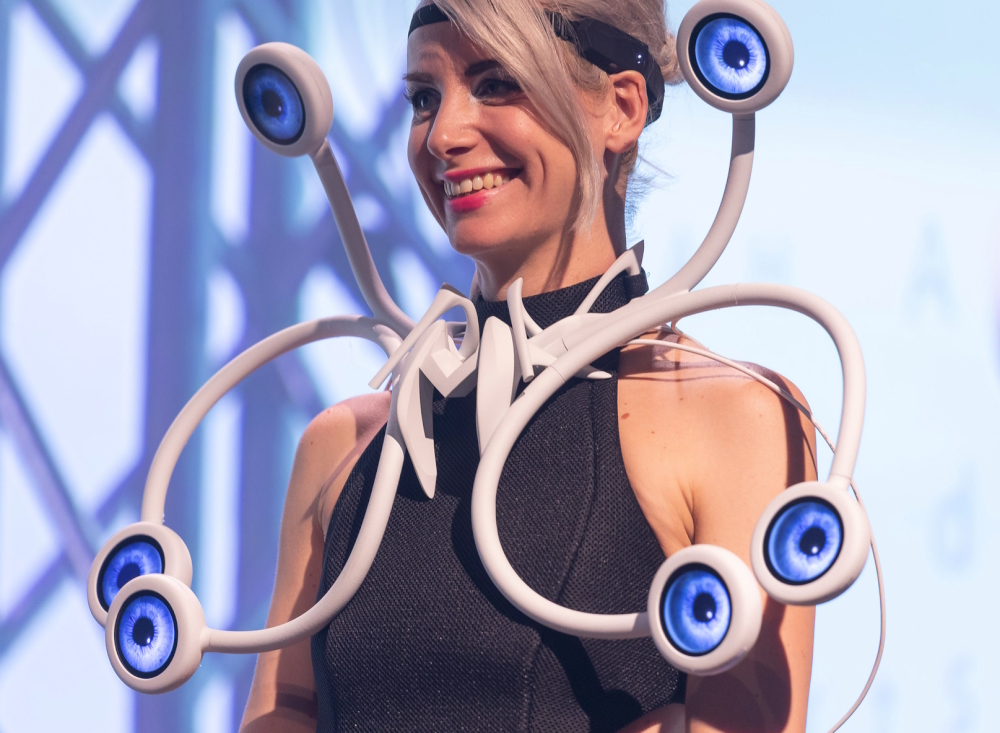 Screen Dress: Anouk Wipprecht presented this technical couture at the opening of Ars Electronica 2023 - .the dress reads cognitive data over a BCI (Brain-Computer-Interface) and couples this back to the wearer | Created by Anouk Wipprecht for Ars Electronica, BCI by g.tec