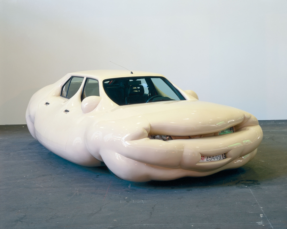 'Fat Car' (mixed media, 480 x 265 x 130 cm): 