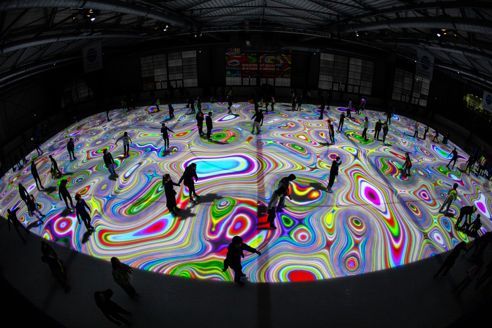 Digital ParadICE (2024) - Generative and interactive virtual reality installation as part of Normandie Impressioniste Festival in Ice rink, Rouen (France).