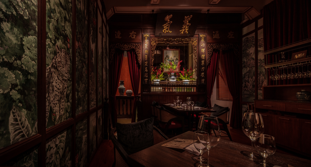 View into a dining-room in Potong, based in a five-storey, 120 years old building that used to house a traditional Chinese medicine pharmacy. 